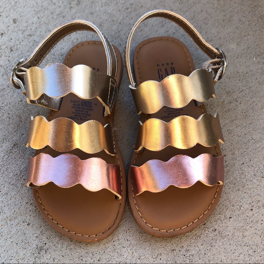 Toddler girl metallic sandals